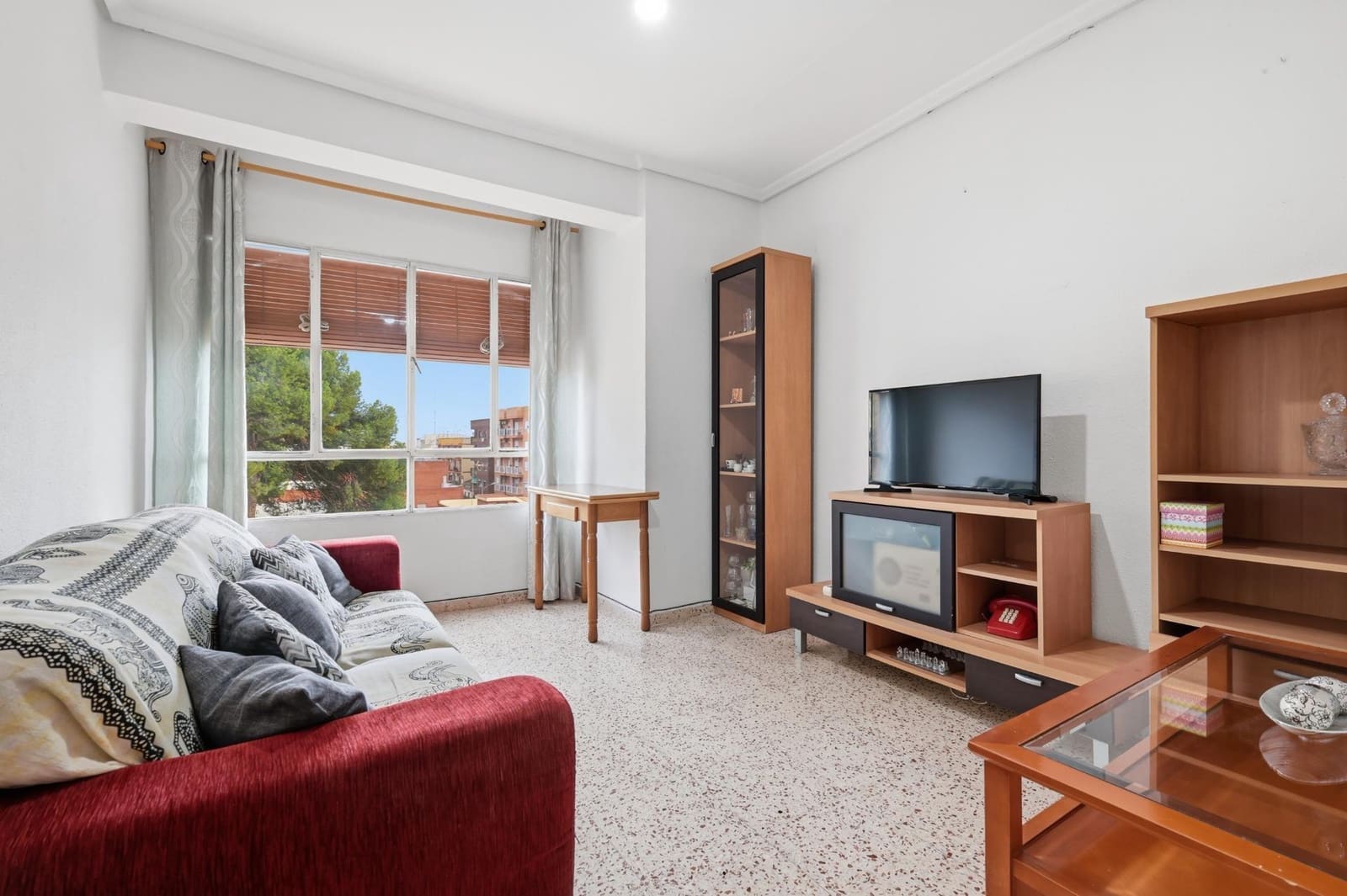 Piso de 3 habitaciones en Burjassot en venta - 155.000 € (Ref: 10180859)