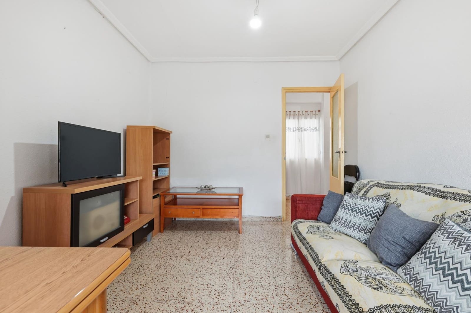 Piso de 3 habitaciones en Burjassot en venta - 155.000 € (Ref: 10180859)