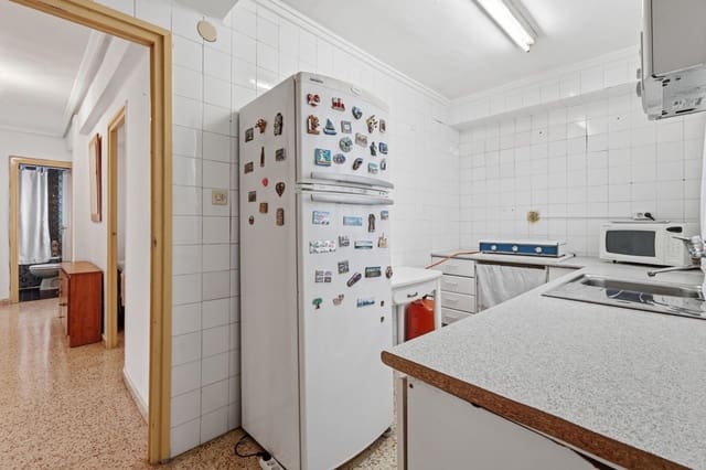 Piso de 3 habitaciones en Burjassot en venta - 155.000 € (Ref: 10180859)