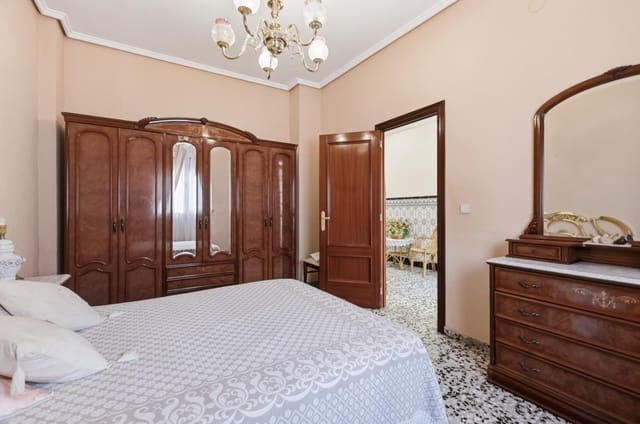 6 soverom Hus til salgs i Burjassot - € 420 000 (Ref: 10180862)