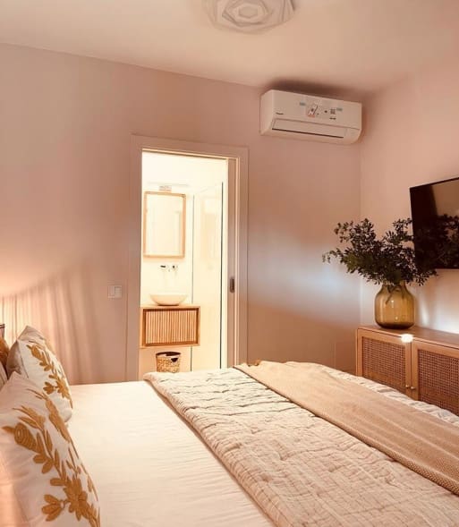 Chalet de 2 habitaciones en Es Pujols en venta con garaje - 1.180.000 € (Ref: 9563894)