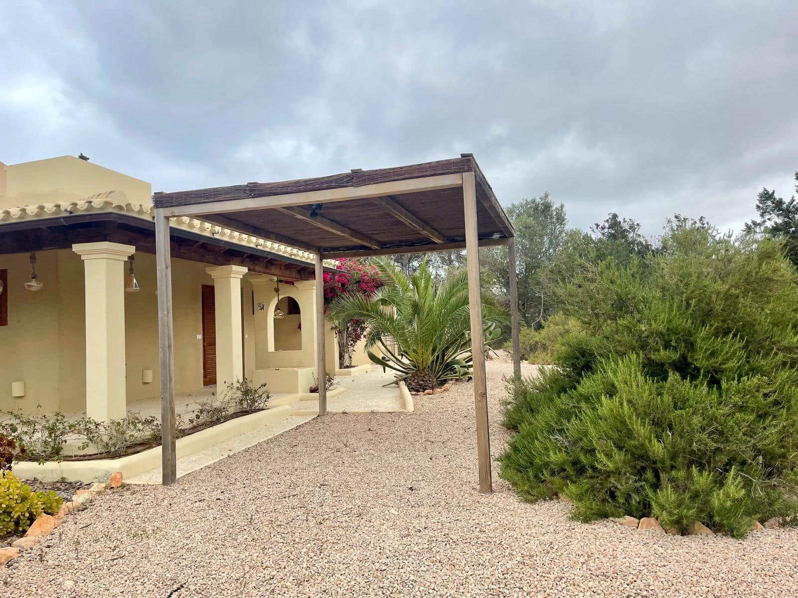 Chalet de 2 habitaciones en Es Pujols en venta con garaje - 1.180.000 € (Ref: 9563894)