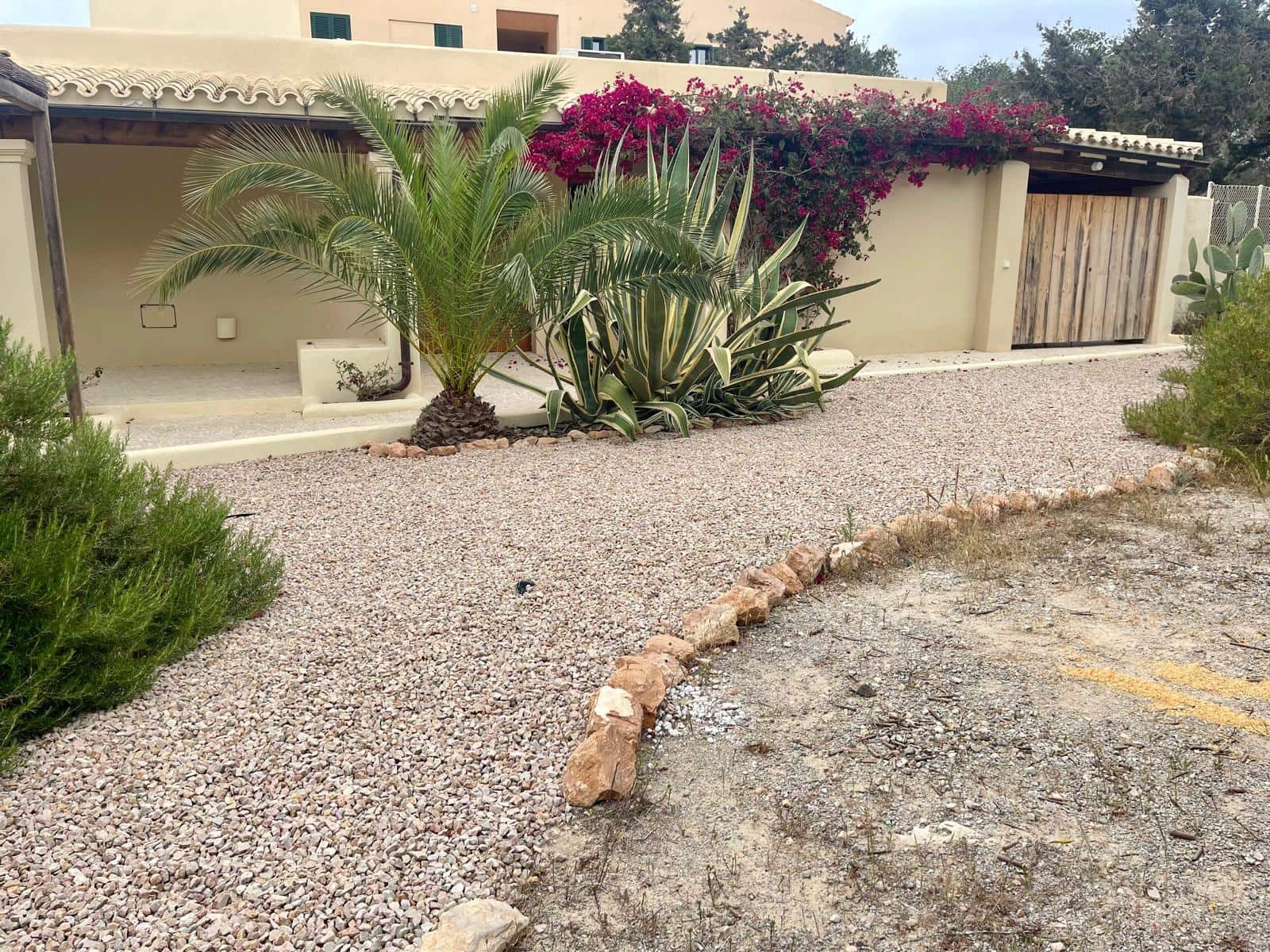 Chalet de 2 habitaciones en Es Pujols en venta con garaje - 1.180.000 € (Ref: 9563894)