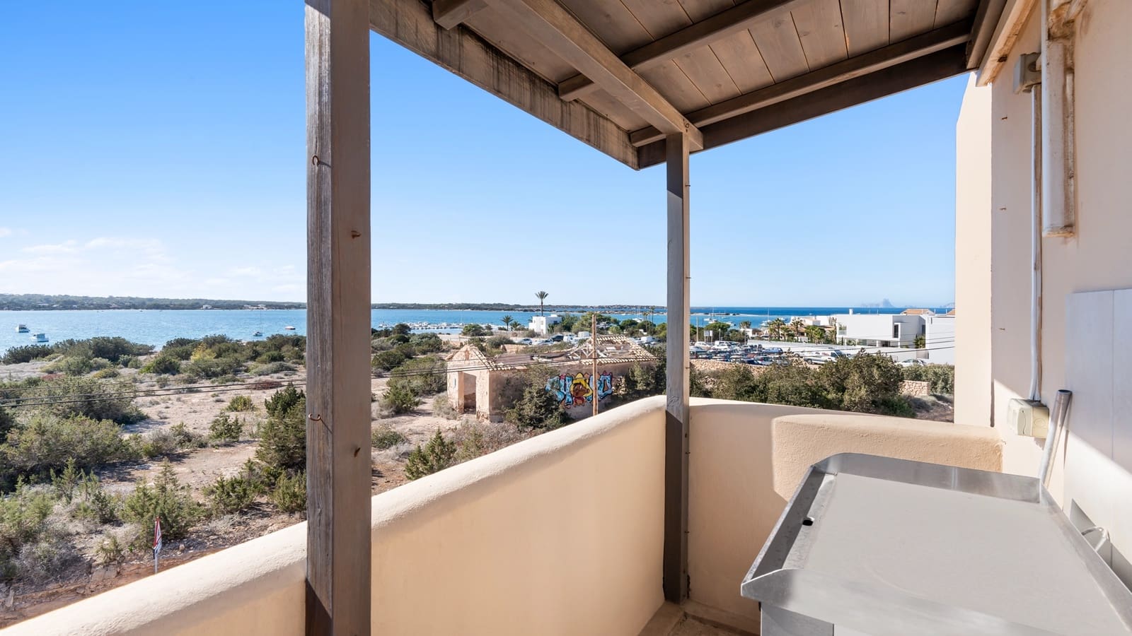 2 bedroom Penthouse for sale in Formentera municipality - € 820,000 (Ref: 9564022)
