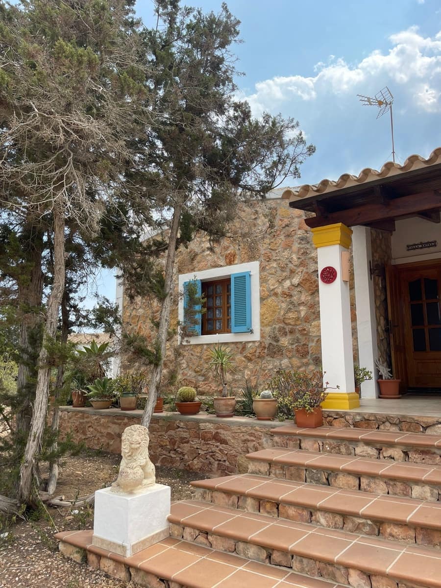 Finca/Casa Rural de 4 habitaciones en Formentera municipio en venta con garaje - 1.800.000 € (Ref: 9564037)