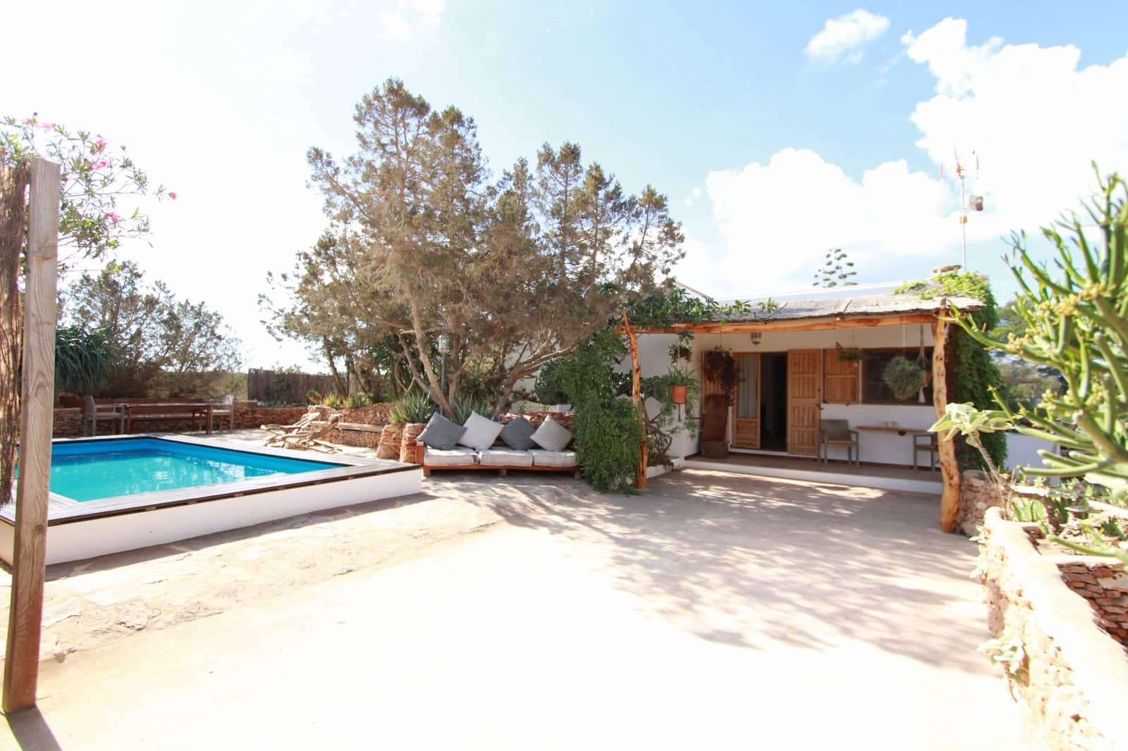 2 sypialnia Willa na sprzedaż w Gmina Formentera  z basenem garażem - 1 350 000 € (Ref: 9565705)