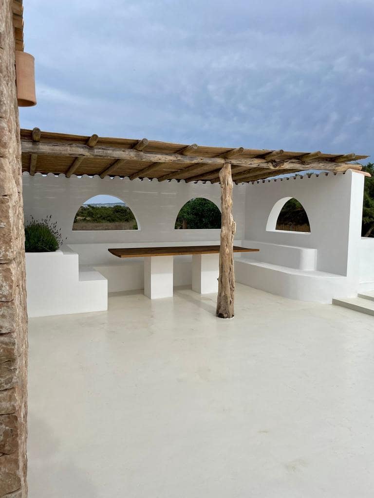 5 bedroom Villa for sale in Formentera municipality with pool garage - € 2,450,000 (Ref: 9566528)