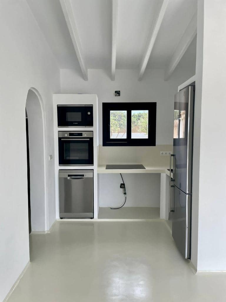 5 bedroom Villa for sale in Formentera municipality with pool garage - € 2,450,000 (Ref: 9566528)