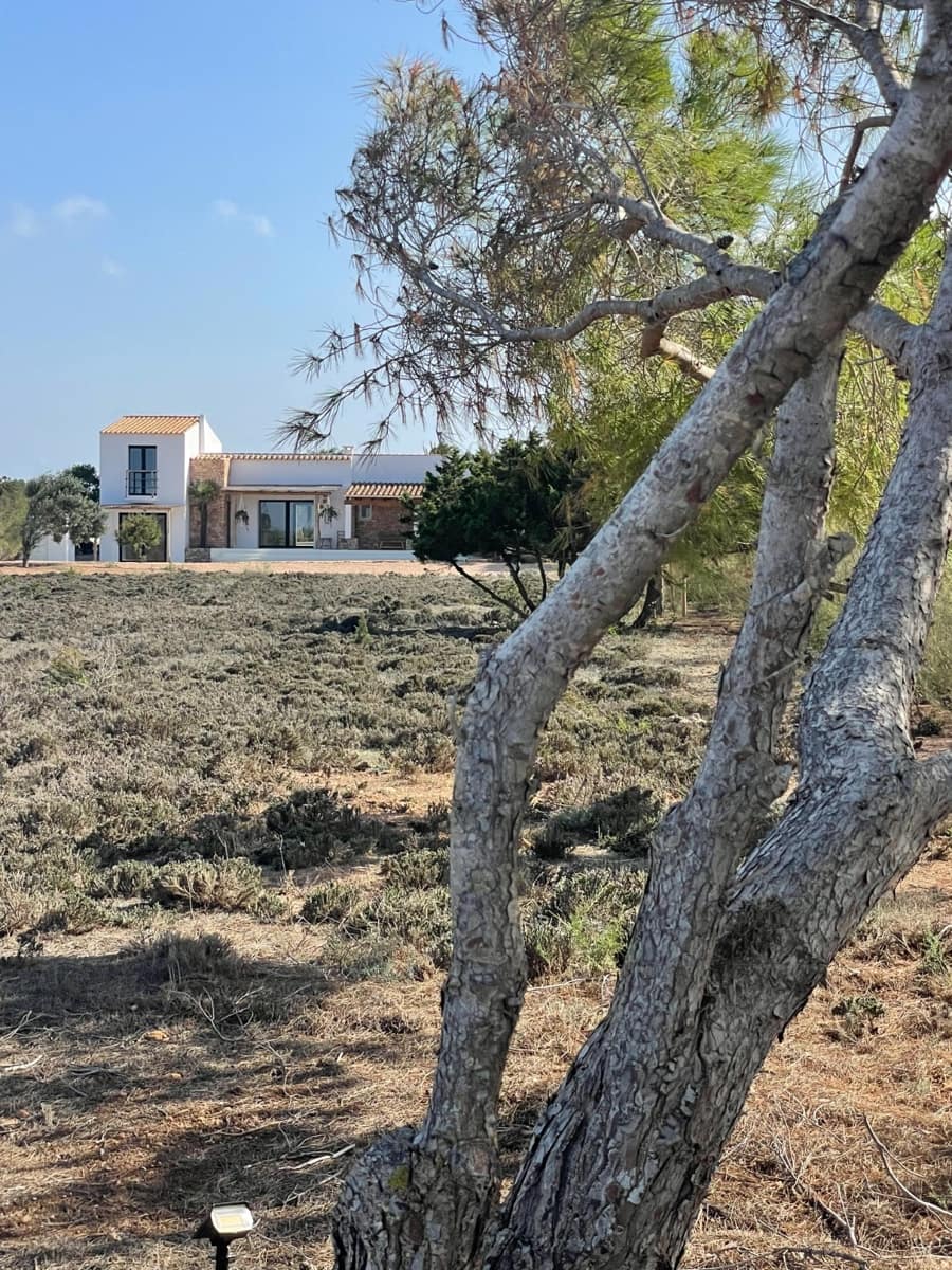 5 bedroom Villa for sale in Formentera municipality with pool garage - € 2,450,000 (Ref: 9566528)