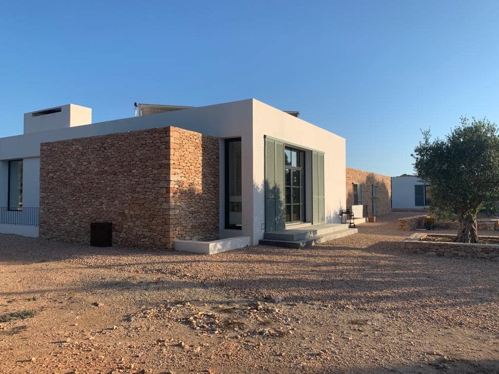 6 bedroom Villa for sale in Formentera municipality with pool garage - € 4,800,000 (Ref: 9566700)