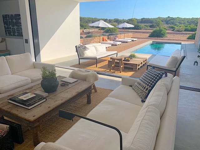 6 soverom Villa til salgs i Formentera kommune med svømmebasseng garasje - € 4 800 000 (Ref: 9566700)