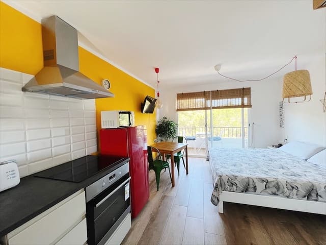 1 quarto Apartamento de Praia para venda em Es Pujols, Formentera município - 325 000 € (Ref: 9694028)