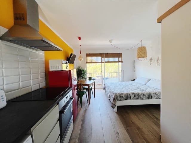 1 quarto Apartamento de Praia para venda em Es Pujols, Formentera município - 325 000 € (Ref: 9694028)