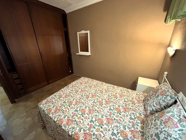 1 makuuhuone Huoneisto myytävänä paikassa San Bartolomé de Tirajana mukana uima-altaan - 180 000 € (Ref: 10160054)