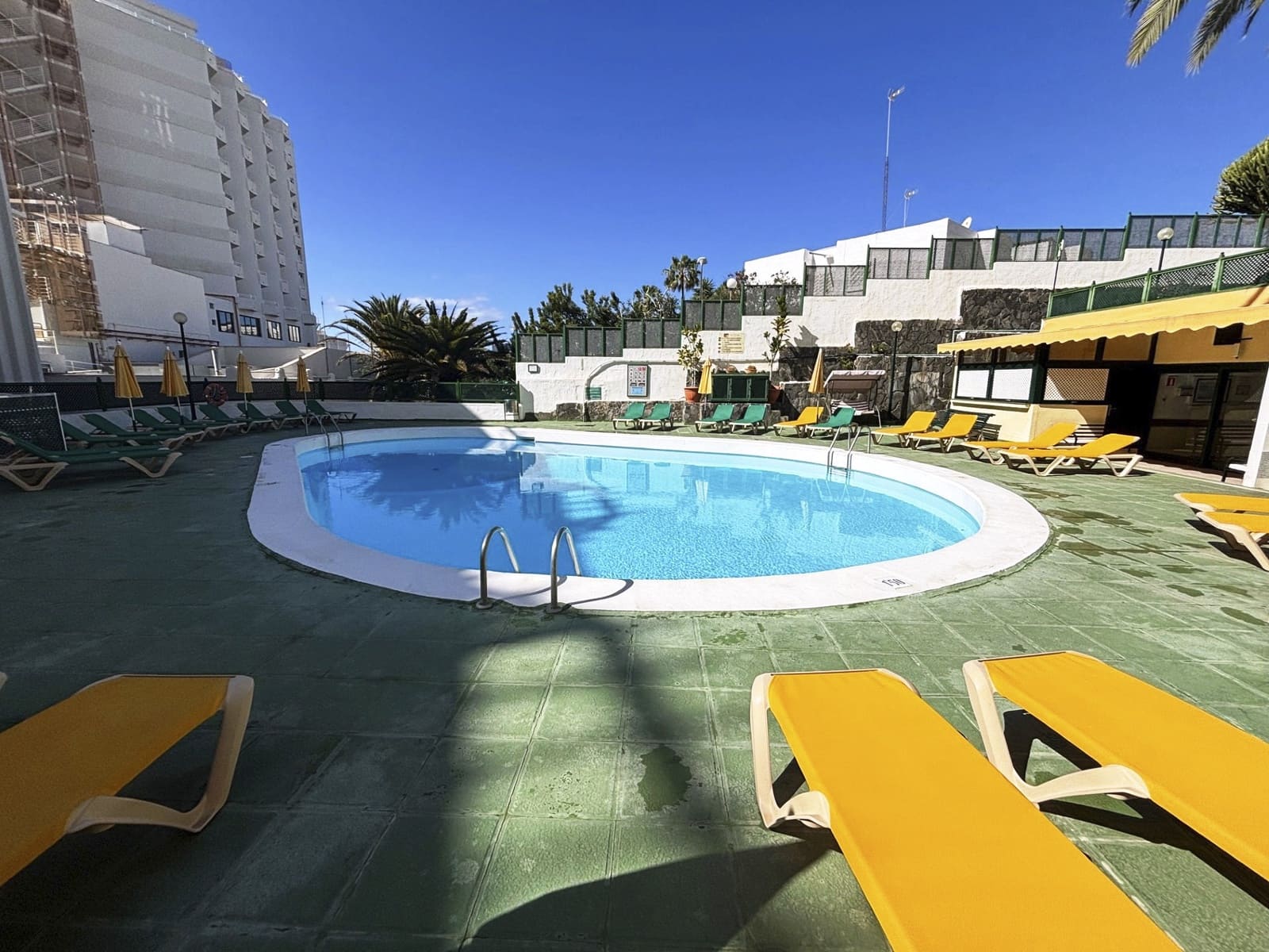 1 makuuhuone Huoneisto myytävänä paikassa San Bartolome de Tirajana mukana uima-altaan - 180 000 € (Ref: 10160054)