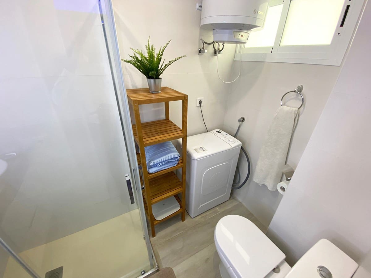 Apartament do wynajęcia w San Bartolome de Tirajana z basenem - 800 € (Ref: 10175285)