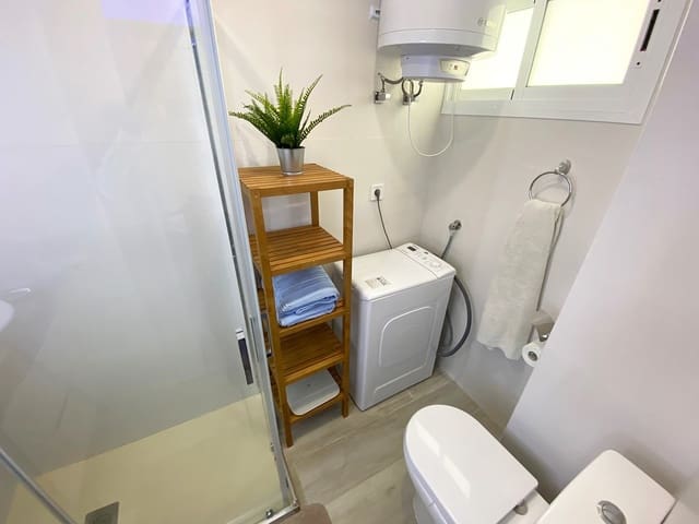 Apartament do wynajęcia w San Bartolomé de Tirajana z basenem - 800 € (Ref: 10175285)