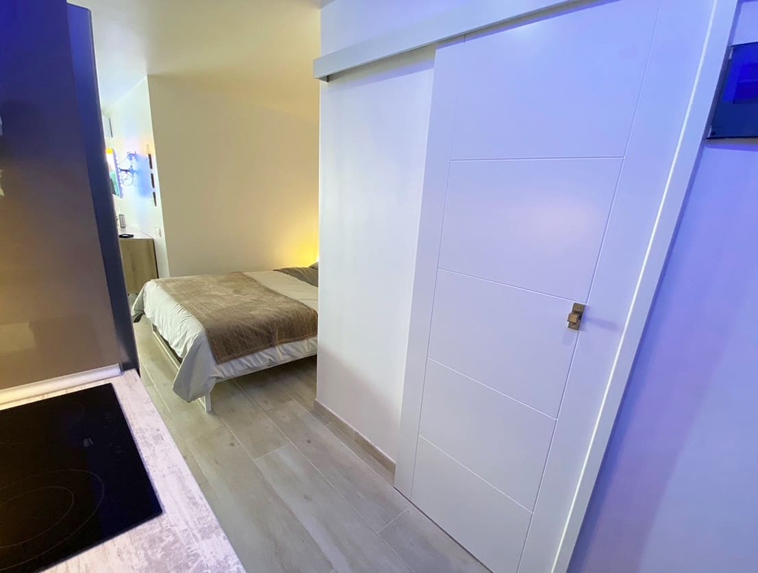 Apartament do wynajęcia w San Bartolome de Tirajana z basenem - 800 € (Ref: 10175285)