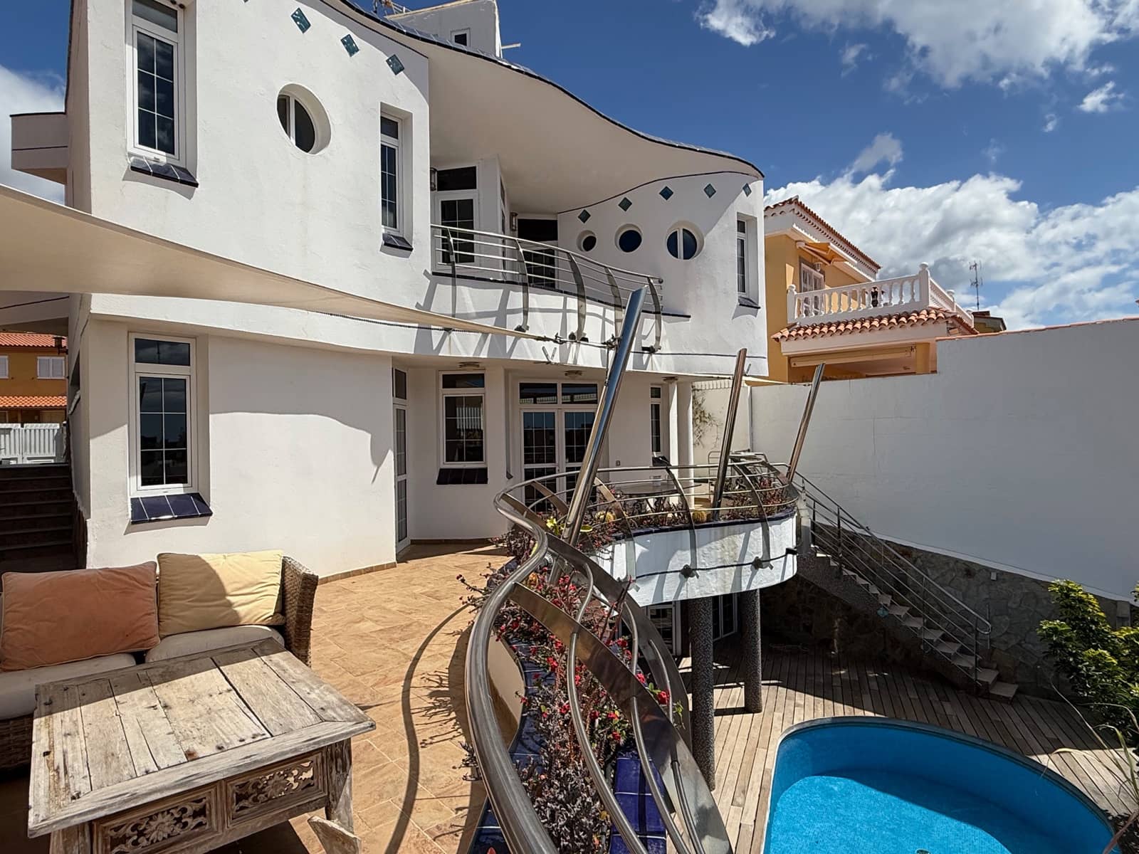 6 Zimmer Haus zu verkaufen in San Bartolome de Tirajana mit Pool Garage - 1.150.000 € (Ref: 9772070)