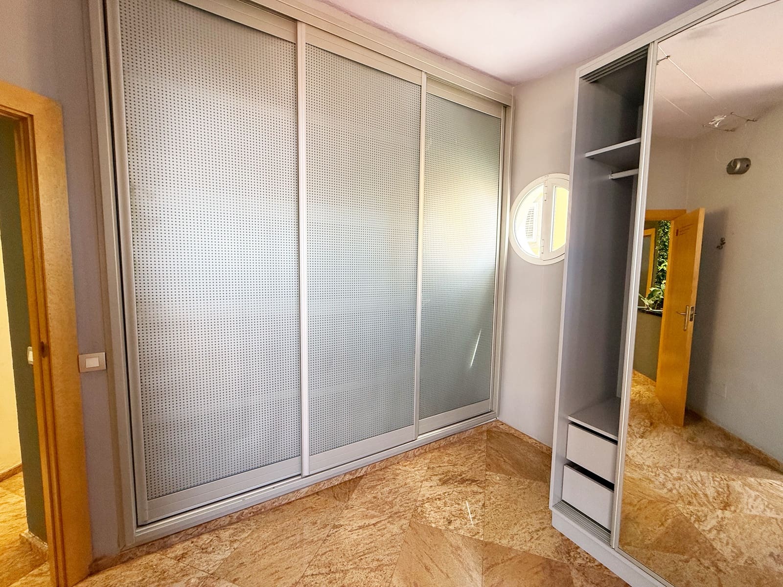 6 Zimmer Haus zu verkaufen in San Bartolome de Tirajana mit Pool Garage - 1.150.000 € (Ref: 9772070)