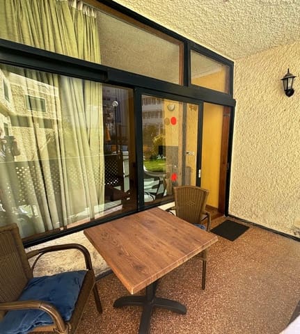 1 sypialnia Apartament na sprzedaż w San Bartolomé de Tirajana z basenem - 190 000 € (Ref: 9777216)