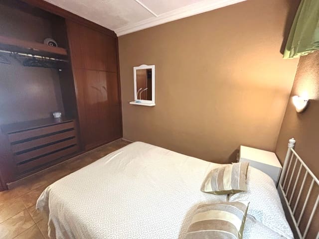 1 sypialnia Apartament na sprzedaż w San Bartolomé de Tirajana z basenem - 190 000 € (Ref: 9777216)