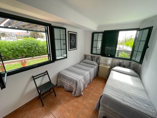 2 sypialnia Bungalow do wynajęcia w San Bartolomé de Tirajana - 1 500 € (Ref: 9841509)