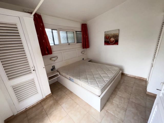 1 soverom Strandleiligheter til salgs i San Bartolomé de Tirajana med svømmebasseng - € 275 000 (Ref: 9848195)