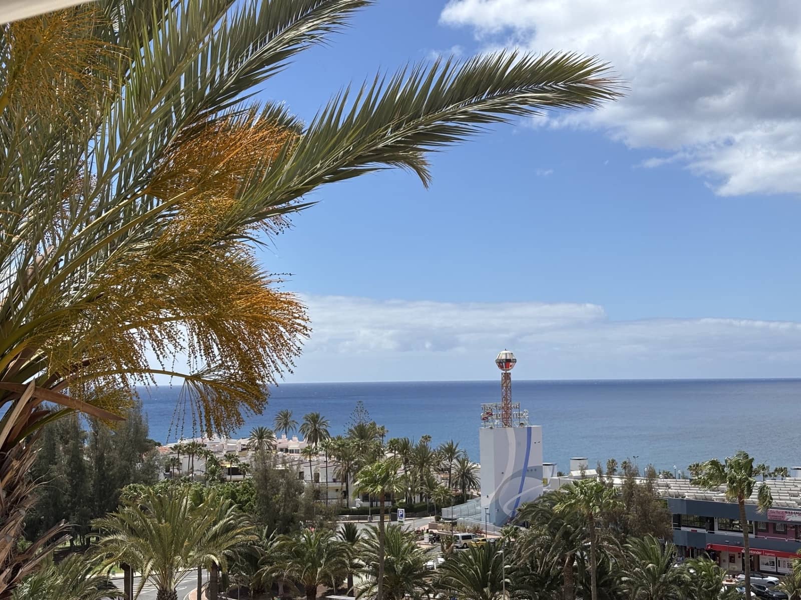 1 bedroom Beach Apartment for sale in San Bartolome de Tirajana with pool - € 275,000 (Ref: 9848195)