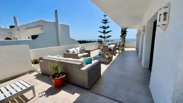 3 sovrum Lägenhet till salu i Lomas De Marbella, Marbella med pool garage - 1 725 000 € (Ref: 10045513)