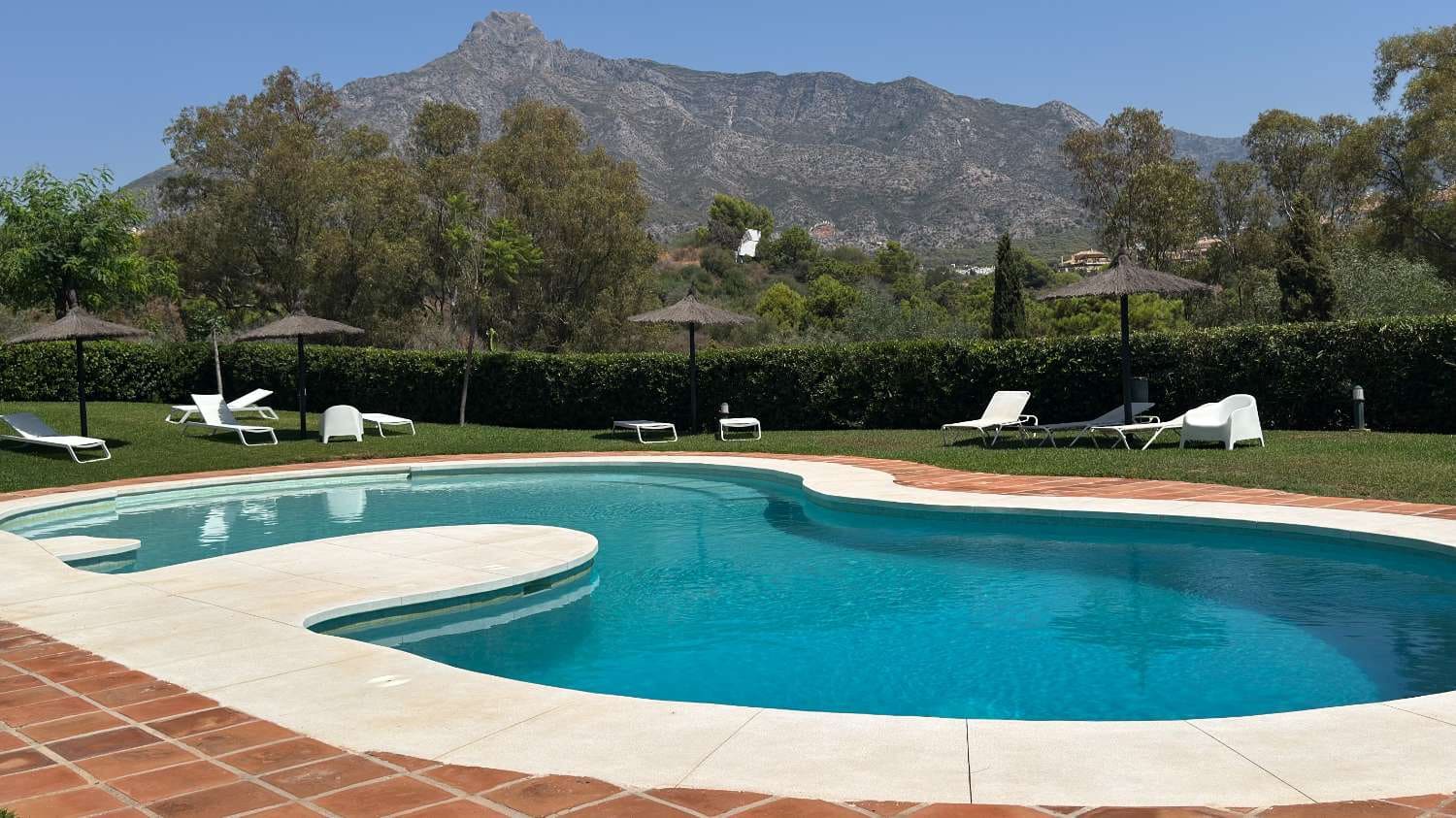 3 sovrum Lägenhet till salu i Marbella med pool garage - 1 725 000 € (Ref: 10045513)
