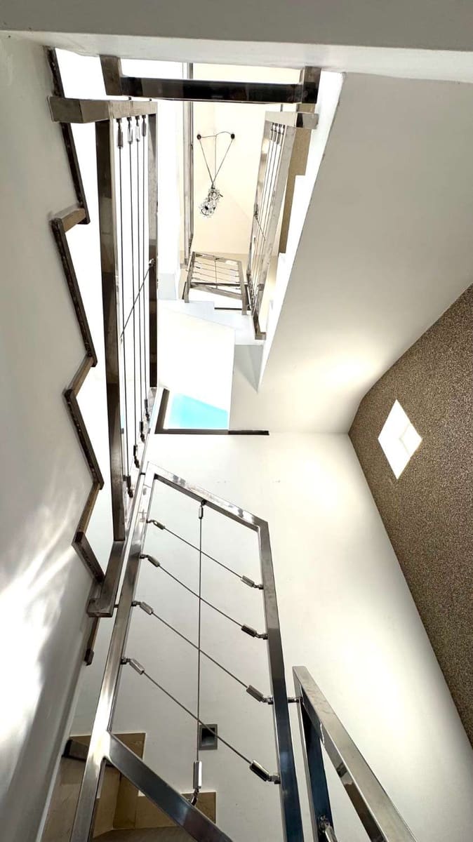 5 makuuhuone Omakotitalo myytävänä paikassa Marbella mukana uima-altaan - 3 850 000 € (Ref: 10045514)