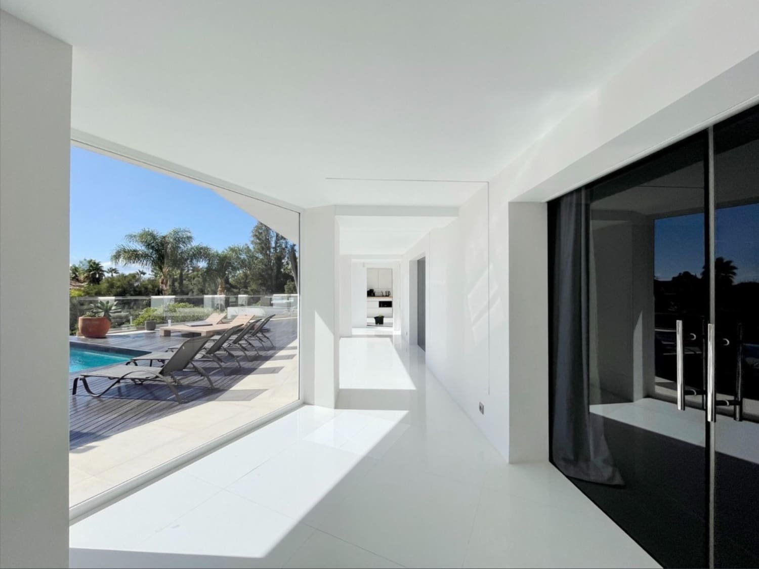 5 makuuhuone Omakotitalo myytävänä paikassa Marbella mukana uima-altaan - 3 850 000 € (Ref: 10045514)