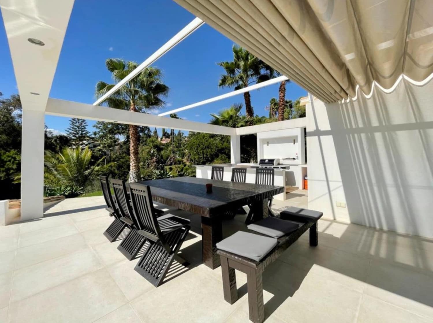 5 makuuhuone Omakotitalo myytävänä paikassa Marbella mukana uima-altaan - 3 850 000 € (Ref: 10045514)