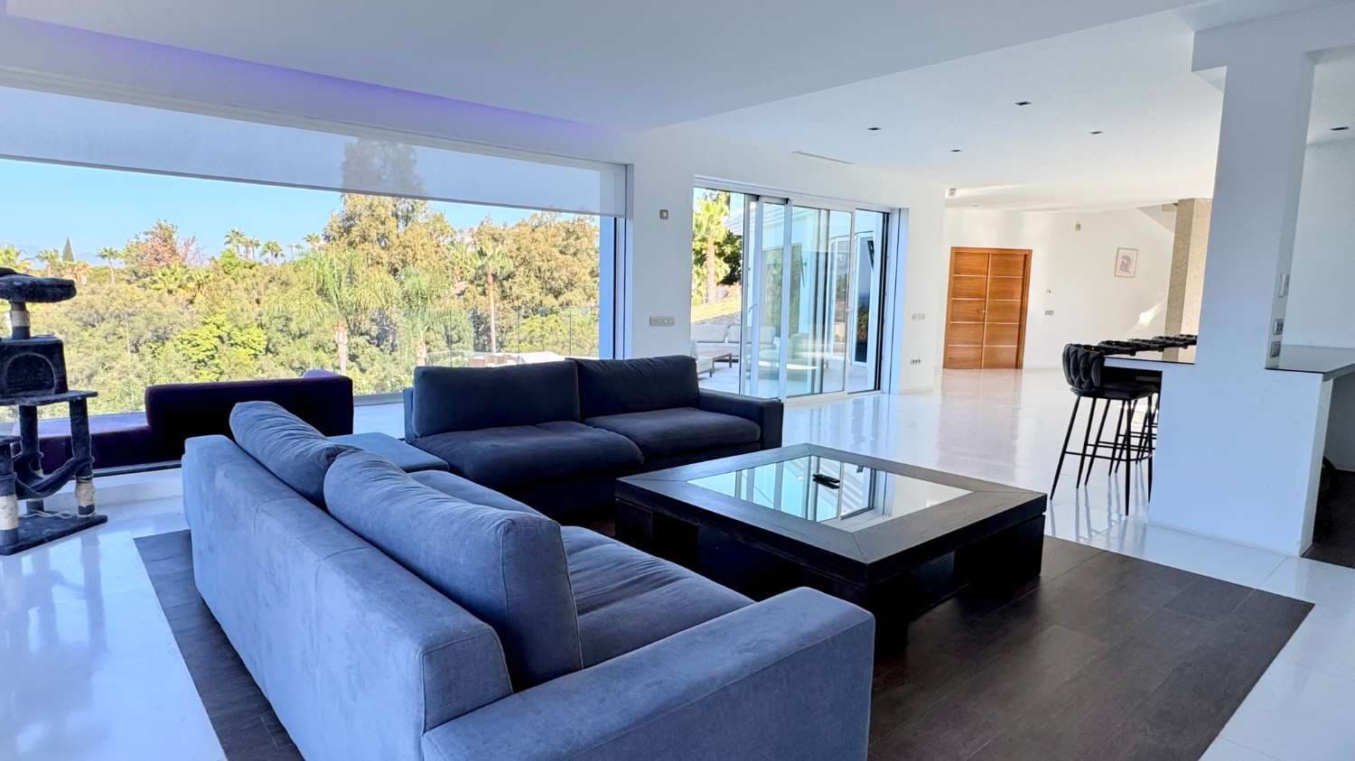 5 makuuhuone Omakotitalo myytävänä paikassa Marbella mukana uima-altaan - 3 850 000 € (Ref: 10045514)