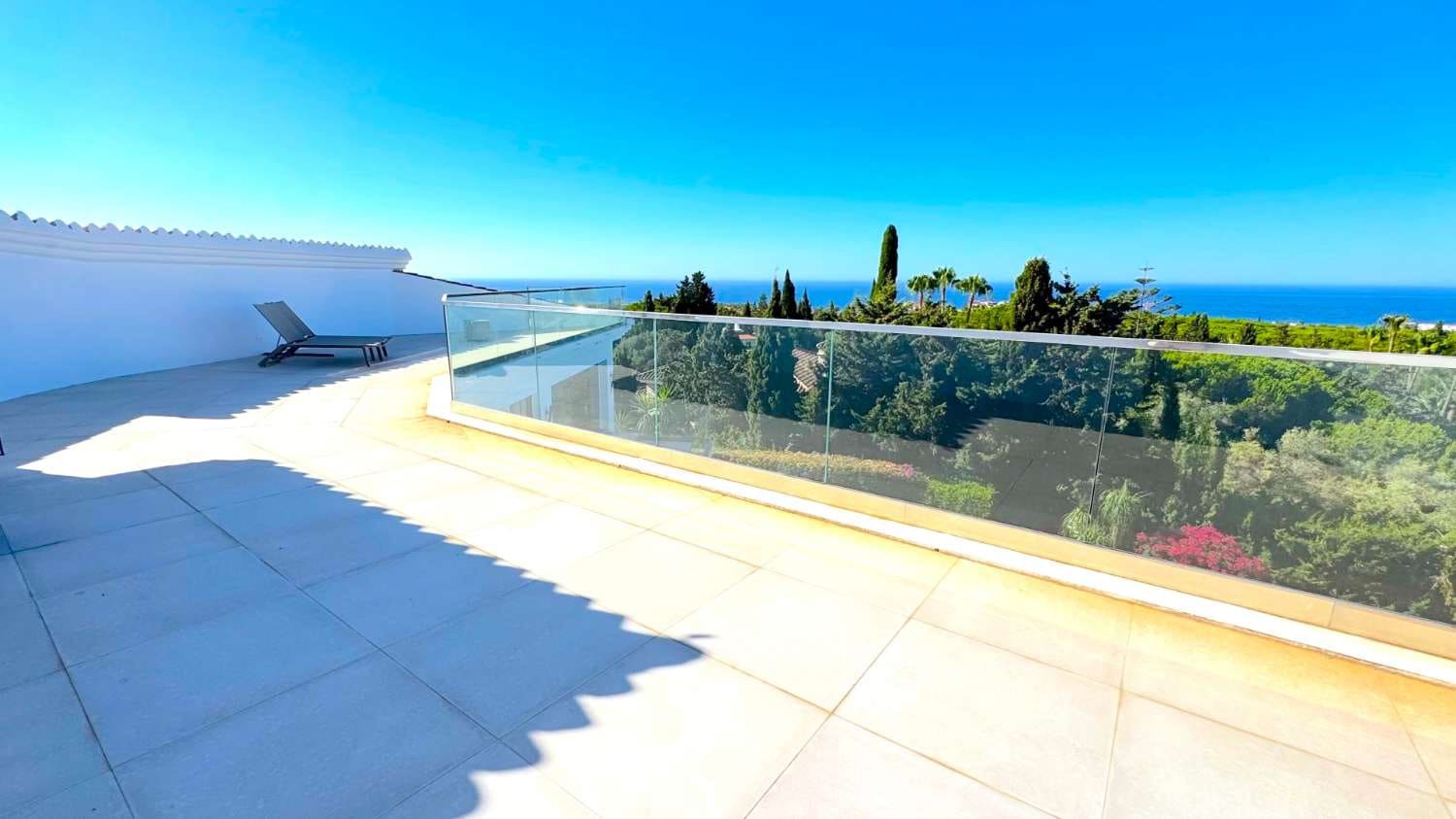 5 makuuhuone Omakotitalo myytävänä paikassa Marbella mukana uima-altaan - 3 850 000 € (Ref: 10045514)
