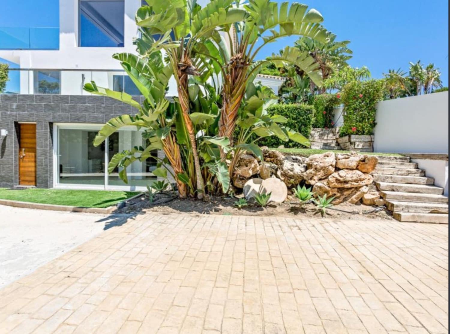 5 makuuhuone Omakotitalo myytävänä paikassa Marbella mukana uima-altaan - 3 850 000 € (Ref: 10045514)