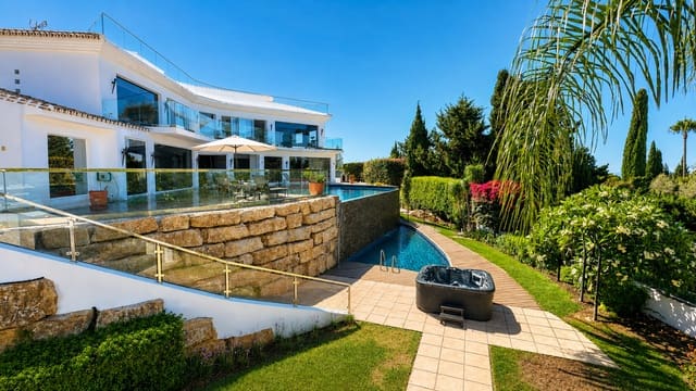 5 makuuhuone Omakotitalo myytävänä paikassa Hacienda Las Chapas, Marbella mukana uima-altaan - 3 850 000 € (Ref: 10045514)