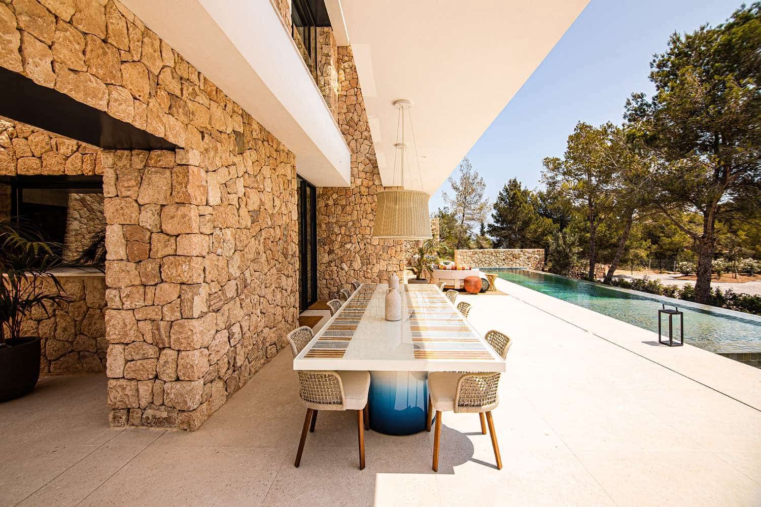 4 bedroom Villa for sale in Ibiza / Eivissa town with pool - € 4,600,000 (Ref: 10045519)