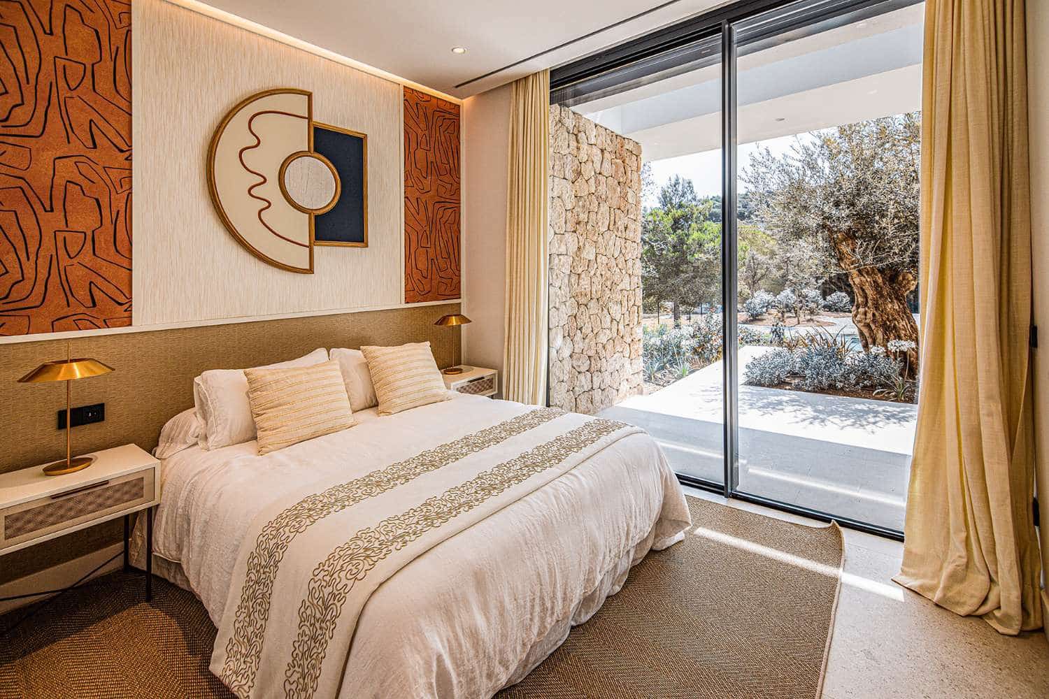 4 bedroom Villa for sale in Ibiza / Eivissa town with pool - € 4,600,000 (Ref: 10045519)