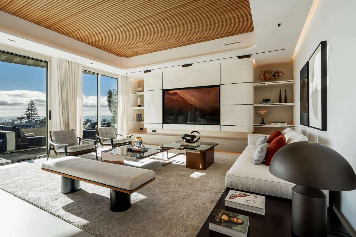 3 Zimmer Strandapartment zu verkaufen in Marbella mit Pool - 5.060.000 € (Ref: 10045521)