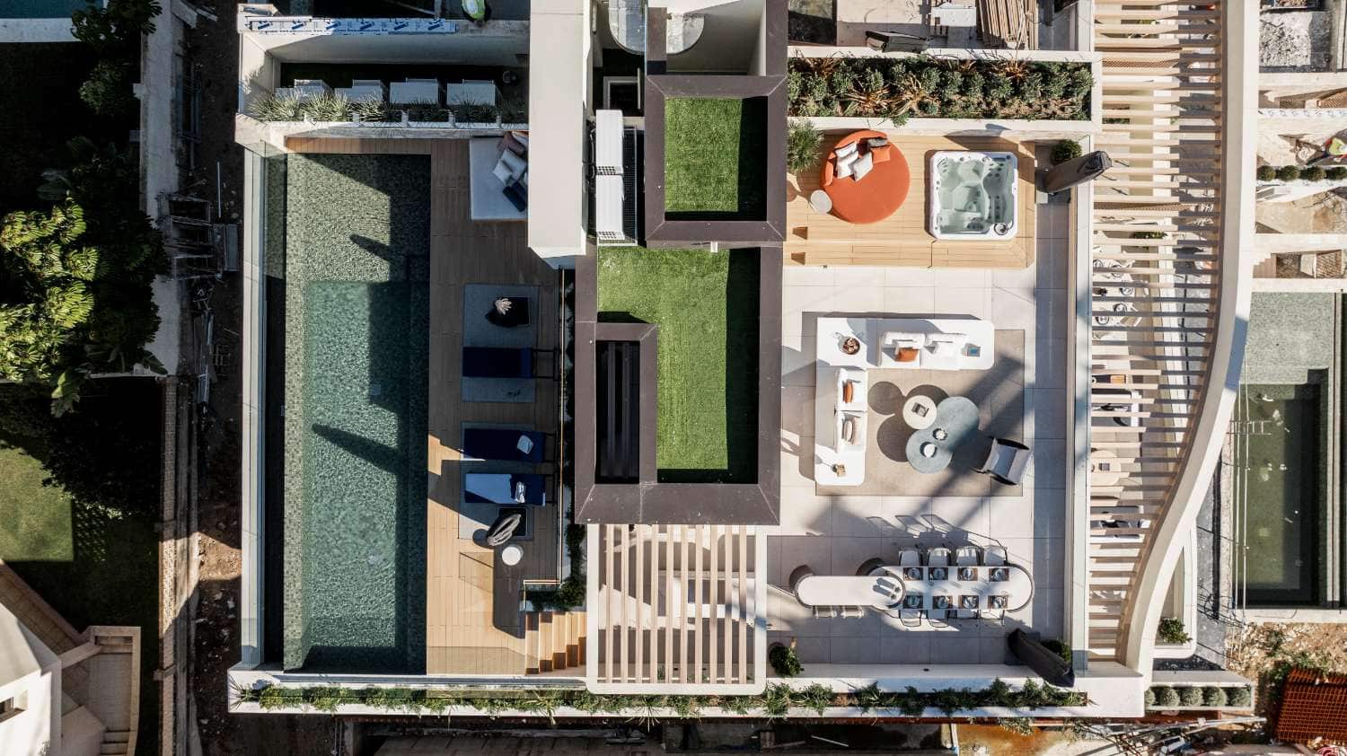 3 Zimmer Strandapartment zu verkaufen in Marbella mit Pool - 5.060.000 € (Ref: 10045521)