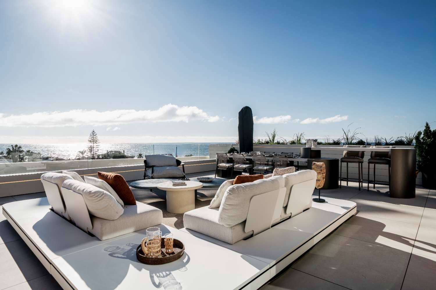 3 Zimmer Strandapartment zu verkaufen in Marbella mit Pool - 5.060.000 € (Ref: 10045521)