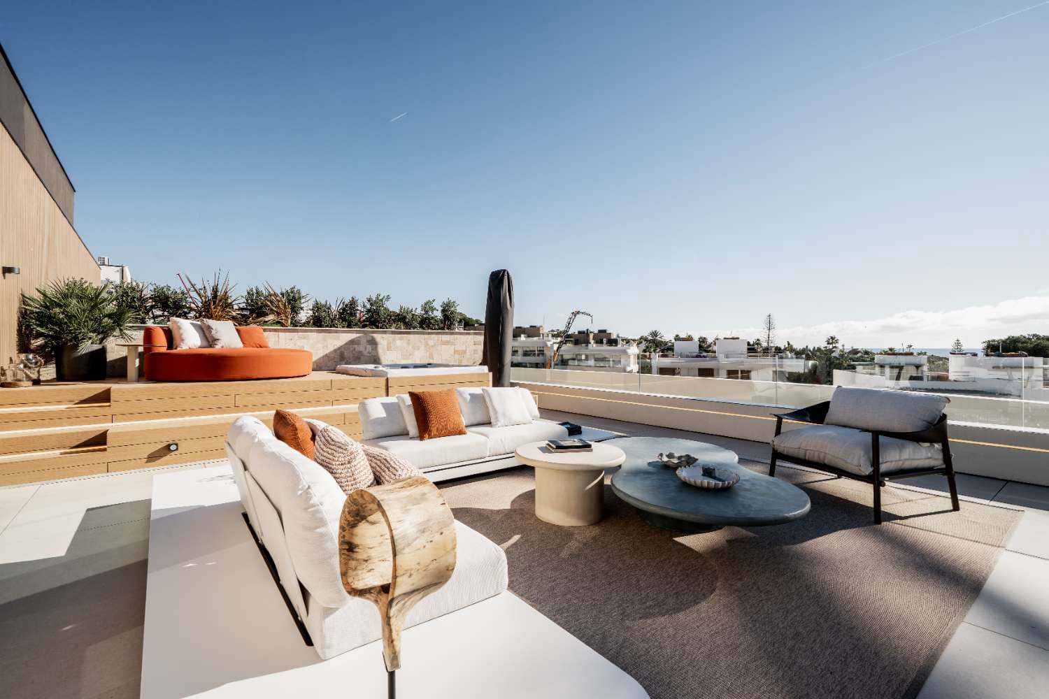 3 Zimmer Strandapartment zu verkaufen in Marbella mit Pool - 5.060.000 € (Ref: 10045521)