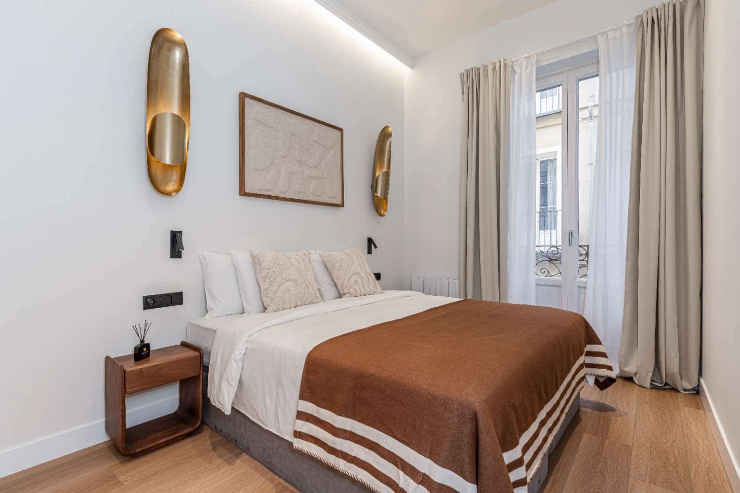 3 soveværelse Lejlighed til salg i Madrid by - € 1.100.000 (Ref: 10045525)