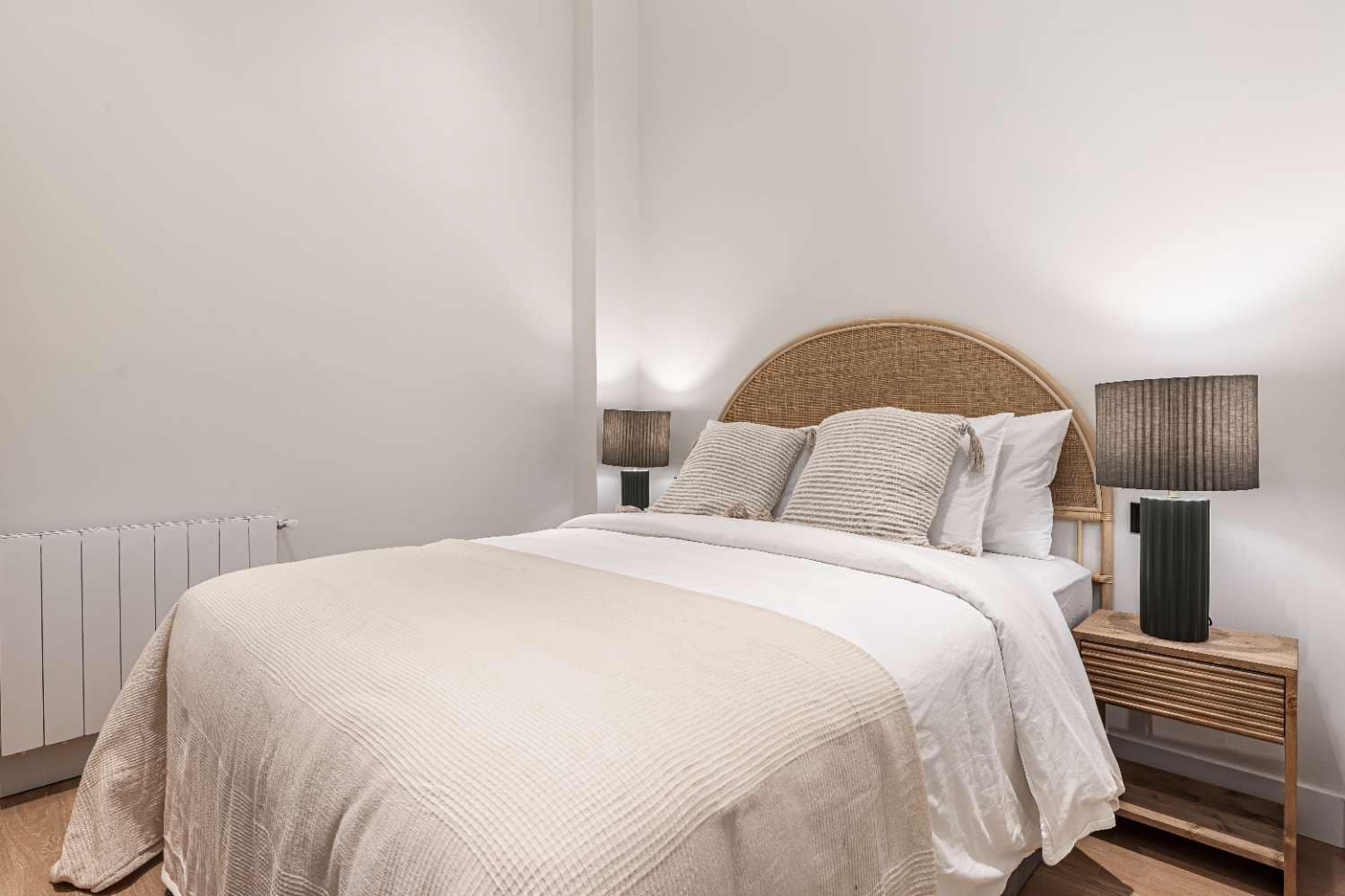 3 soveværelse Lejlighed til salg i Madrid by - € 1.100.000 (Ref: 10045525)