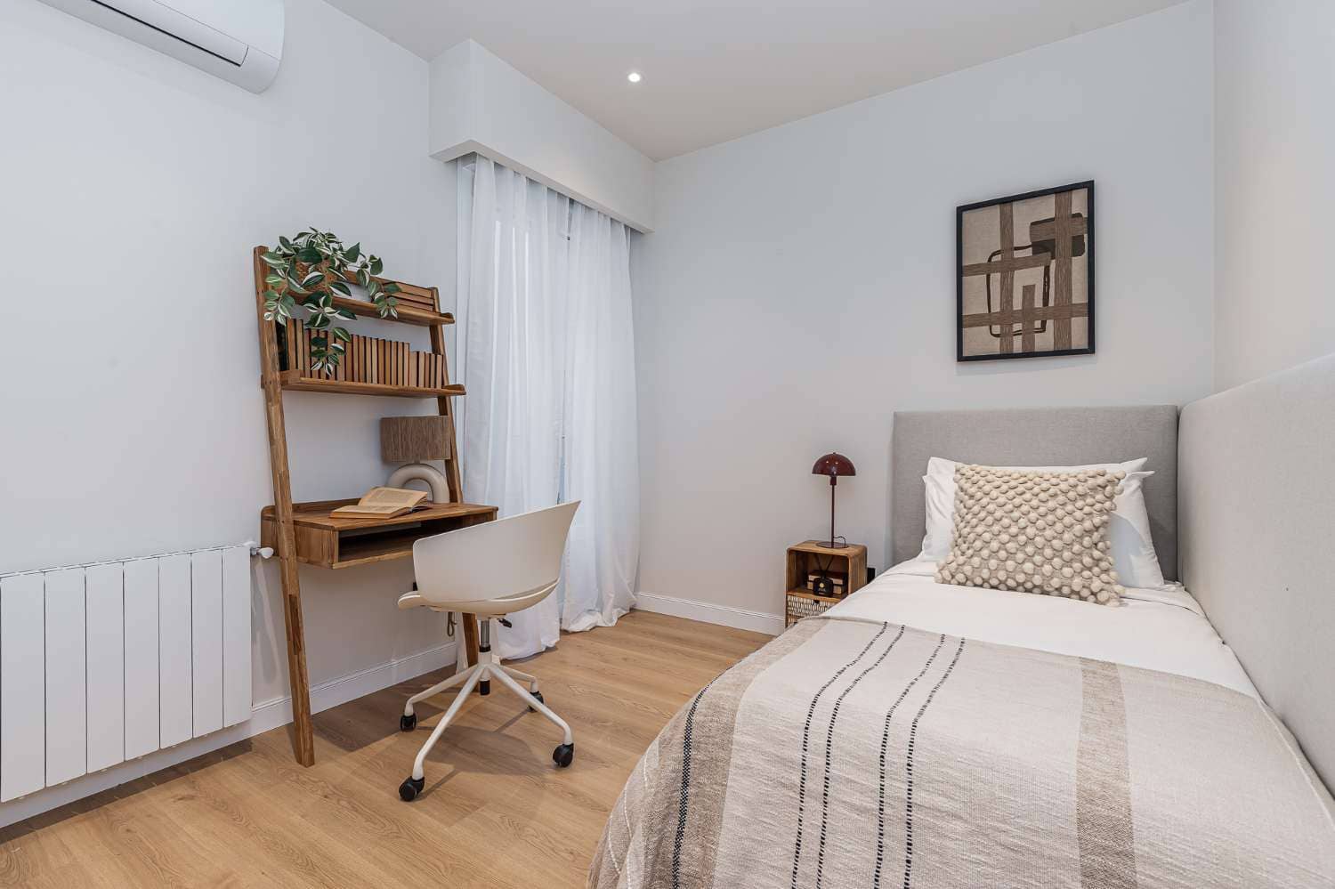 3 soveværelse Lejlighed til salg i Madrid by - € 1.150.000 (Ref: 10045526)
