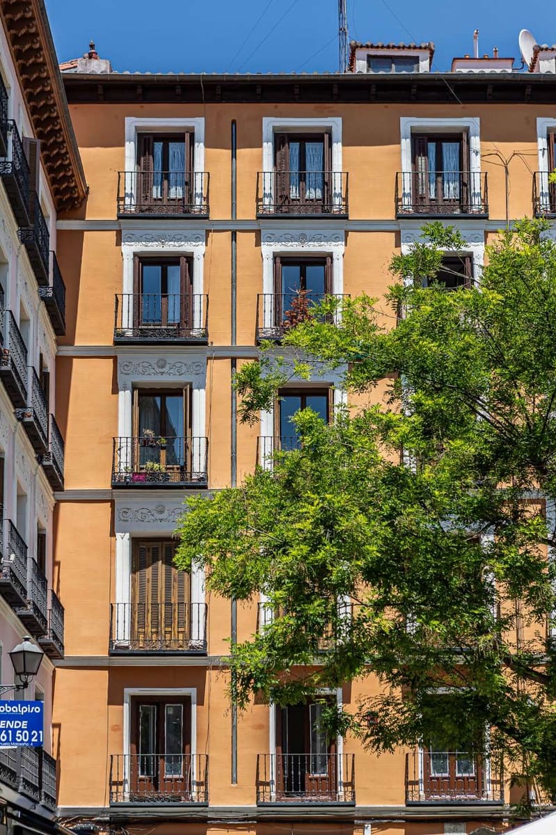 3 soveværelse Lejlighed til salg i Madrid by - € 1.150.000 (Ref: 10045526)