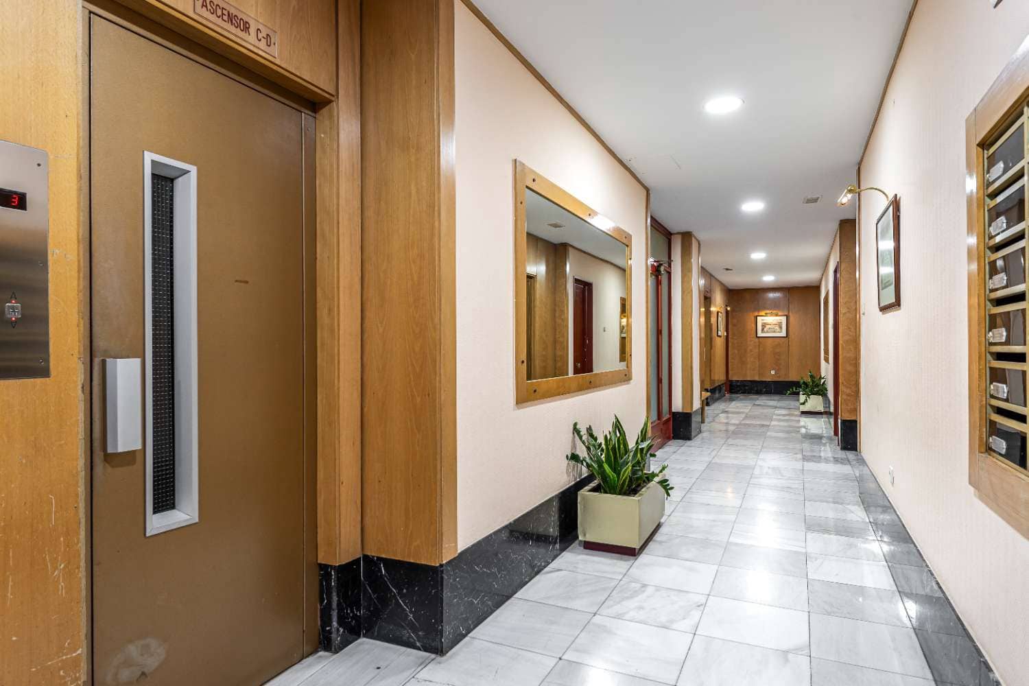2 sypialnia Mieszkanie na sprzedaż w Miasto Madryt - 1 100 000 € (Ref: 10045528)