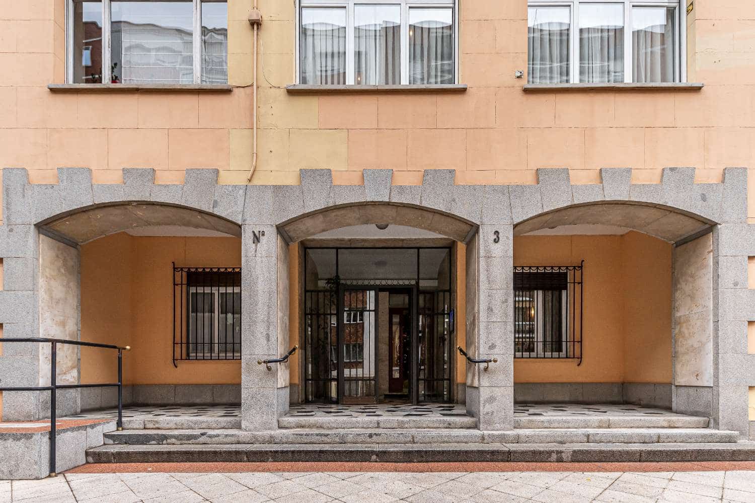 2 sypialnia Mieszkanie na sprzedaż w Miasto Madryt - 1 100 000 € (Ref: 10045528)
